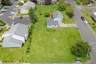 135 SW 2nd St, Warrenton, OR 97146 - Photo 6