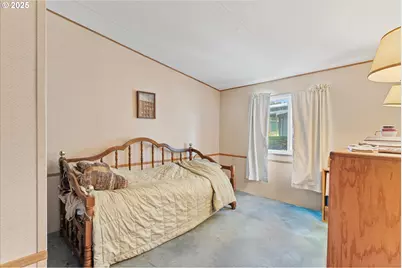 21807 S Schram Rd, Beavercreek, OR 97004 - Photo 20