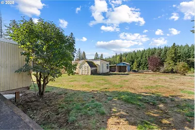 21807 S Schram Rd, Beavercreek, OR 97004 - Photo 24