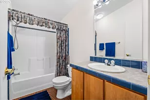 1100 SW 2nd Ave, Mill City, OR 97360 - Photo 24
