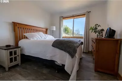 2636 Western Dr, Coquille, OR 97423 - Photo 20