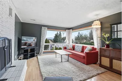 123 NW 21st Ave, Camas, WA 98607 - Photo 4