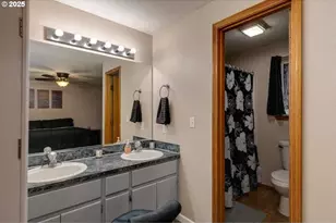 959 SW Oriole St, McMinnville, OR 97128 - Photo 14