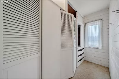 2418 1st St, Tillamook, OR 97141 - Photo 10