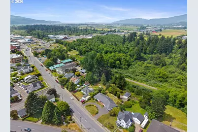 2418 1st St, Tillamook, OR 97141 - Photo 38