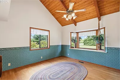83540 Sher Khan Rd, Creswell, OR 97426 - Photo 6