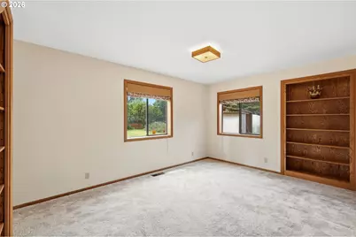 83540 Sher Khan Rd, Creswell, OR 97426 - Photo 14