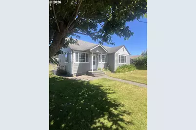 2035 Cedar Ave, Reedsport, OR 97467 - Photo 2