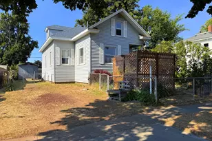 209 W Broadway St, Goldendale, WA 98620 - Photo 2