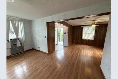 209 W Broadway St, Goldendale, WA 98620 - Photo 30