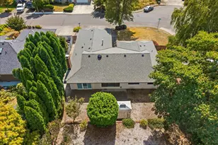 2855 SE Cornutt St, Hillsboro, OR 97123 - Photo 36