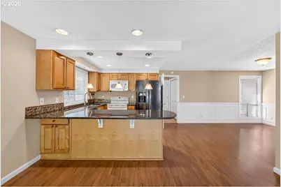 2855 SE Cornutt St, Hillsboro, OR 97123 - Photo 6