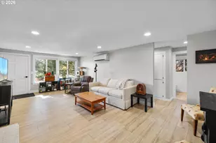 7975 SE Roots Rd, Milwaukie, OR 97267 - Photo 2