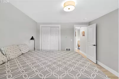 7975 SE Roots Rd, Milwaukie, OR 97267 - Photo 18