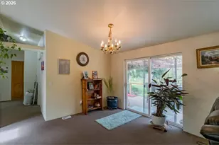 42927 Island Inn Dr, Lebanon, OR 97355 - Photo 36