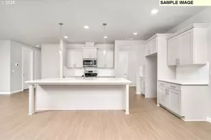 1231 W Sparrow Ave, La Center, WA 98629 - Photo 2
