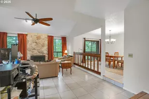 218 Cervantes, Lake Oswego, OR 97035 - Photo 6