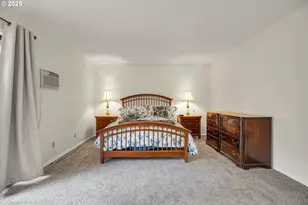 218 Cervantes, Lake Oswego, OR 97035 - Photo 20