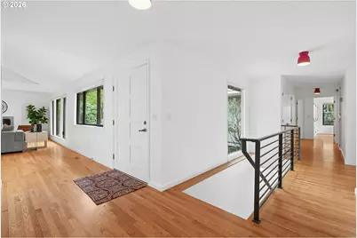 4200 SW 53rd Ave, Portland, OR 97221 - Photo 4