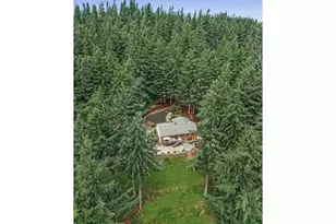 16904 S Taylor Terrace, Oregon City, OR 97045 - Photo 2