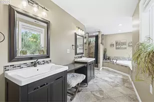 910 NW Hertel St, Hillsboro, OR 97124 - Photo 38
