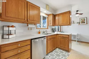 1841 Umpqua Rd, Woodburn, OR 97071 - Photo 14