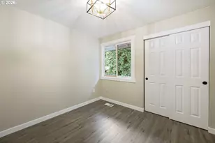 4716 NE 112th Ave, Portland, OR 97220 - Photo 16