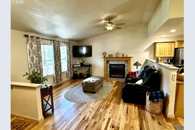 1712 Broadway St, Baker City, OR 97814 - Photo 4