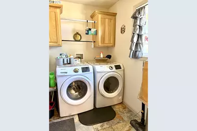 1712 Broadway St, Baker City, OR 97814 - Photo 12