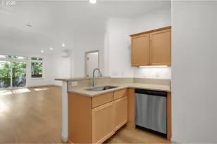 1726 32nd St, Florence, OR 97439 - Photo 12