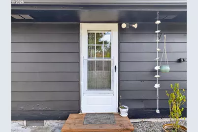 2230 Cleveland St, Eugene, OR 97405 - Photo 28