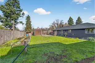 2230 Cleveland St, Eugene, OR 97405 - Photo 34