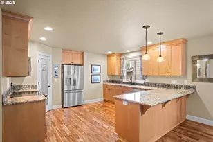 150 SE Muirfield Ave, Salem, OR 97306 - Photo 12