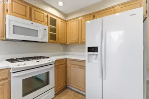 4753 SE 14th St, Gresham, OR 97080 - Photo 20