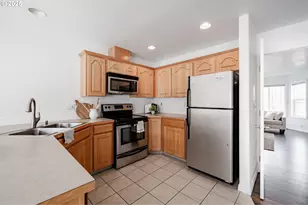 5700 NE 82nd Ave, Vancouver, WA 98662 - Photo 8