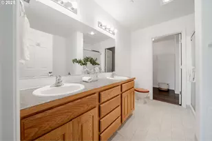 5700 NE 82nd Ave, Vancouver, WA 98662 - Photo 12