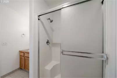 5700 NE 82nd Ave, Vancouver, WA 98662 - Photo 24