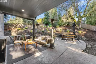 1267 Evah Ln, West Linn, OR 97068 - Photo 38