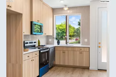 4891 NE Cesar E Chavez Blvd, Portland, OR 97211 - Photo 4