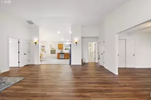 1580 8th St, Astoria, OR 97103 - Photo 12