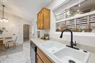 1580 8th St, Astoria, OR 97103 - Photo 24