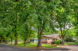 6611 NE Chestnut St, Hillsboro, OR 97124 - Photo 12