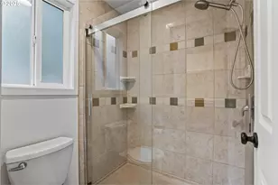 21565 SW Alsea Ct, Tualatin, OR 97062 - Photo 24