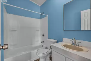12450 SW Fischer Rd, Portland, OR 97224 - Photo 14
