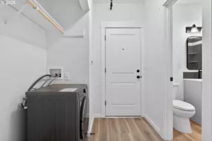 708 N Killingsworth St, Portland, OR 97217 - Photo 10