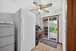 269 Bailey Dr, Roseburg, OR 97471 - Photo 28