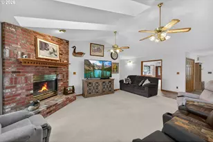 269 Bailey Dr, Roseburg, OR 97471 - Photo 6