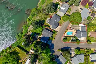 1308 NW Garden St, Roseburg, OR 97471 - Photo 48