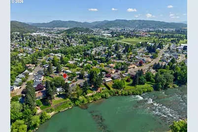1308 NW Garden St, Roseburg, OR 97471 - Photo 44