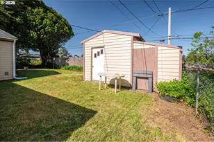 1726 Johnson St, North Bend, OR 97459 - Photo 42